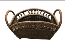 Vintage Woven Whicker Magazine Rack (24)