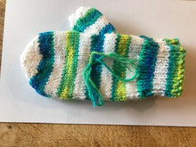 VT Handmade Youngster (10 YRS and UP) Mittens
