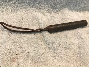 Antique Small Rugbeater (?)  #637