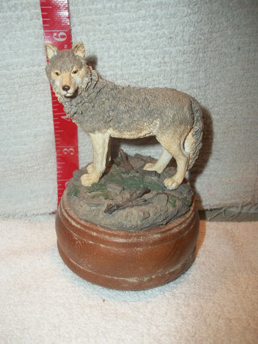 Vintage Ceramic Wolf Musical Figure #124