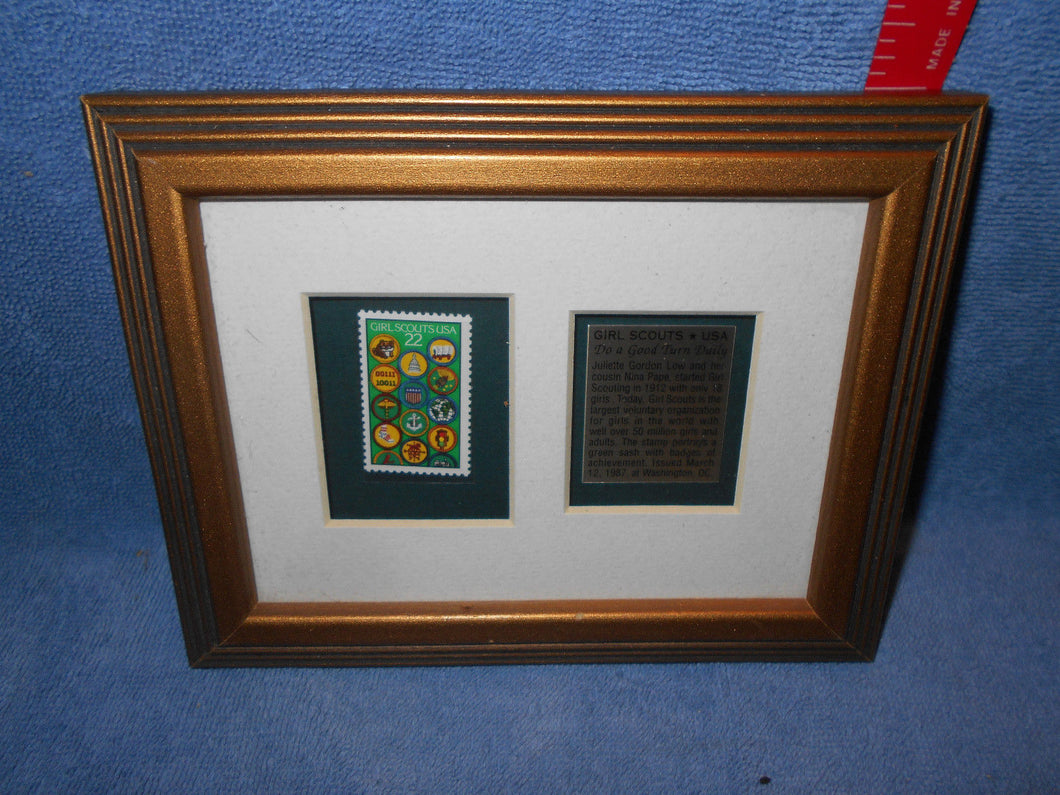 Girl Scout USA 22 Stamp Framed With Motto (#31)