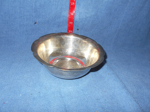 Vintage (30) Silverplate Med-sized Bowl