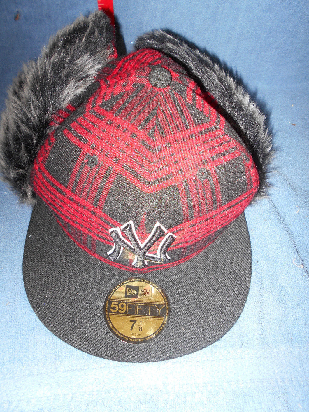 NY Yankees Ball Cap W/Ear Flaps (#42)