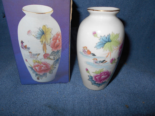 Vintage  2 Small Madarin Duck Vases (705)