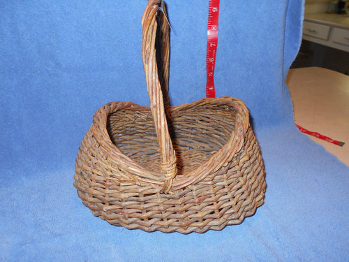 Vintage Basket Woven, Handled (19) #19