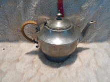 Vintage Pewter Teapot Trinac (651)