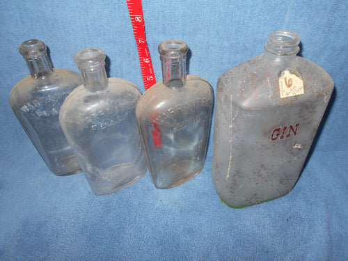 4 Vintage Clear Beverage Bottles (116)