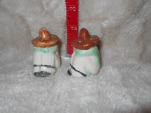 Vintage  Salt & Pepper Shakers 8