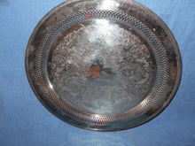 Vintage (5a) Large Silverplate, Walled, Tray Oneida