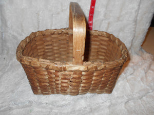 Vintage Rectangular, Light Brown Basket 9"L (9)