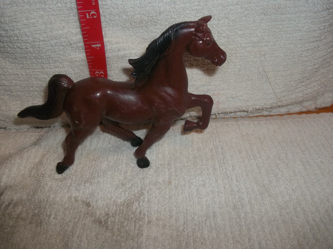 Vintage 1975 Emperial Hard Rubber-Like Horse #2045