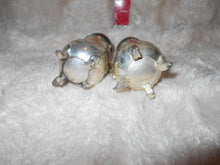 Vintage  Pewter New Orleans Teapot Salt & Pepper Shakers (7)