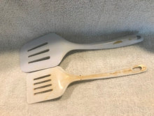 Old Set of Plastic Spatulas  #1040