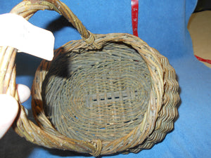 Vintage Basket Woven, Handled (19) #19