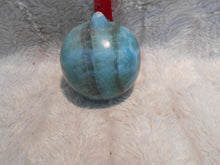 Vintage  Apple Sculpture  Paperweight (704)