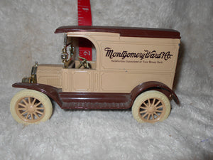 Vintage 1917 Ford Model T Replica Bank Montegomery Ward Co. #2000