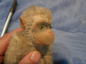 Vintage Stief Sitting Monkey 4 1/2" T #2040