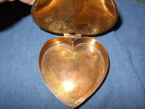 Vintage  Brass Heart-Shaped Trinket Box (823)