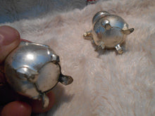 Vintage  Pewter New Orleans Teapot Salt & Pepper Shakers (7)