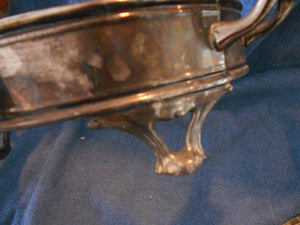 Vintage (11a) Silverplate Covered, Footed Serving Dish