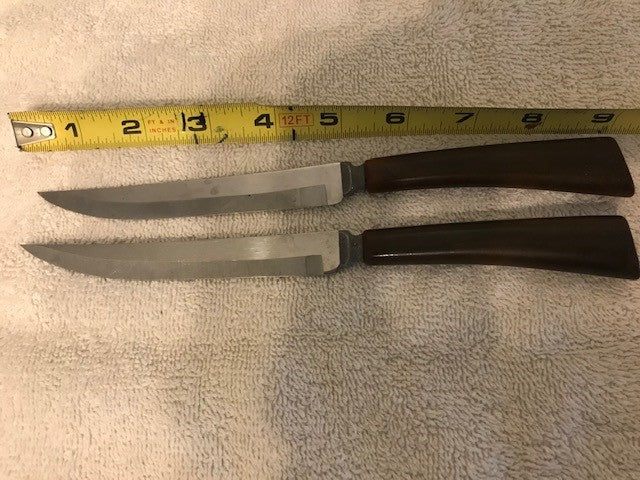 Vintage Set of Steak Knives   (#508)