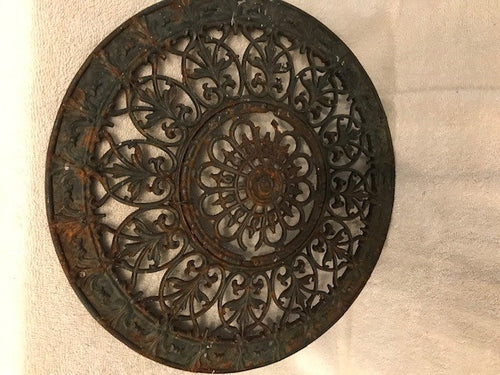 Vintage Large Cast Iron Decorative Grate (#524)