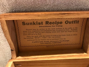 Vintage Sunkist Recipe Outfit Box #1000