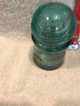 Vintage Aqua Brookfield Insulator (36)