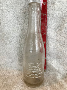 Vintage Clear Clicquot Bottle (113D)