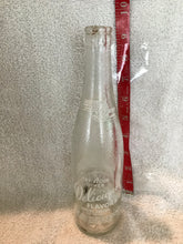 Vintage Mount Zircron Beverage Bottle (111D)