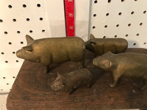 Vintage Brass Momma Pig with 3 Babies #81