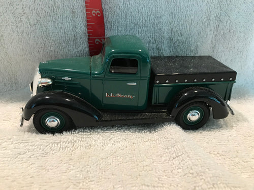 Old LL Bean Advertising Truck Bank (#8a)