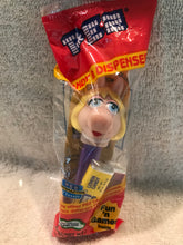 Sesame and Muppet Pez Dispensers (scroll Thru)