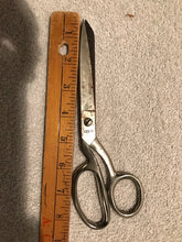 Vintage Set of 3 Scissors (9A)