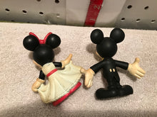 Vintage All-Dressed-Up Mickey & Minnie Figures #2054