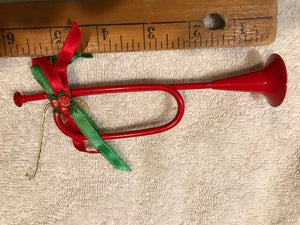 Red Metal Horn Christmas Ornament (17)