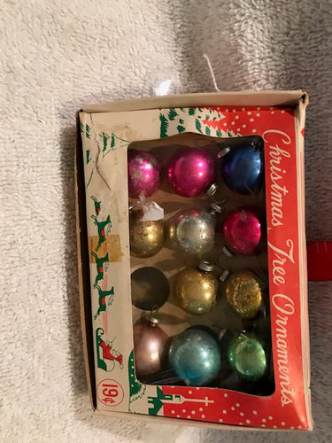 Vintage Mini Christmas Tree Balls In Original Box (39)