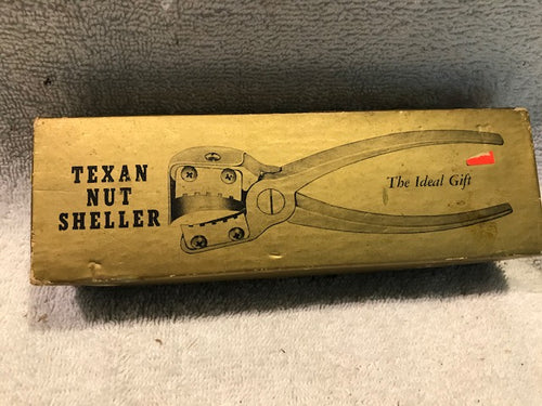 Vintage Texan Nut Sheller In Original Box (#102a)