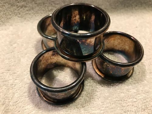 Vintage Set of 4 Silver Plate Napkin Rings (#79)