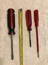 Vintage Set of 3 Screw Drivers (#211)