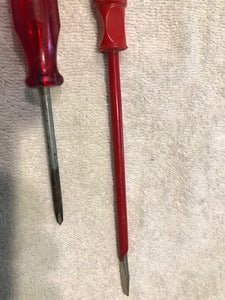 Vintage Set of 3 Screw Drivers (#211)