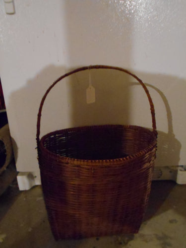 Vintage Large Woven Brown Basket (1) #2015