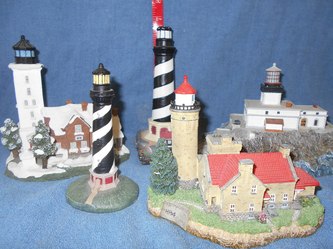 Vintage Large Lot of Ceramic Light house Figures (#1)